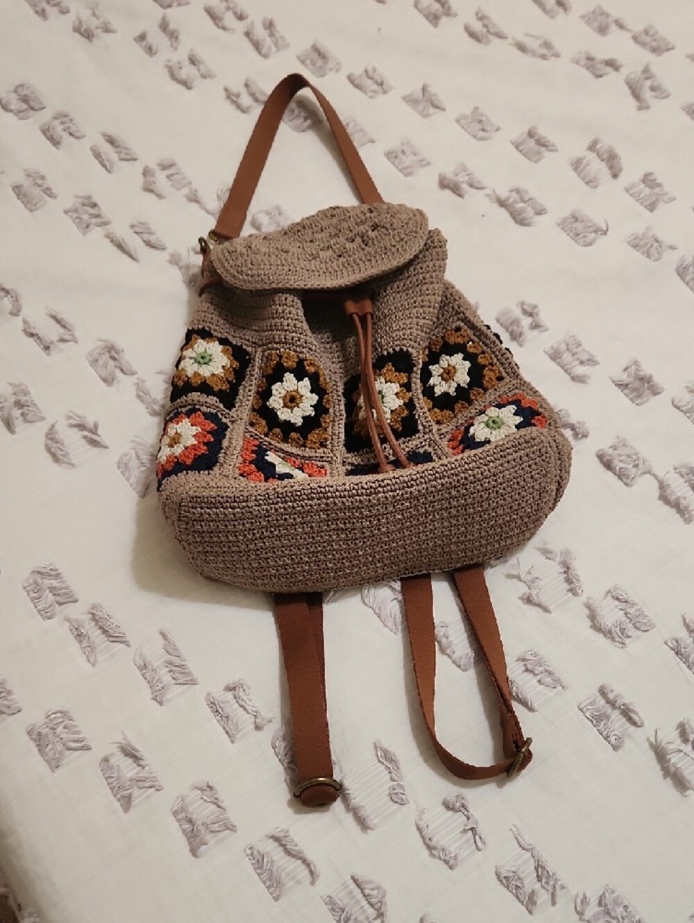 The Sak, Sayulita Crochet Flap Backpack Sand Neutral Patch, Medium - Picture 12 of 15
